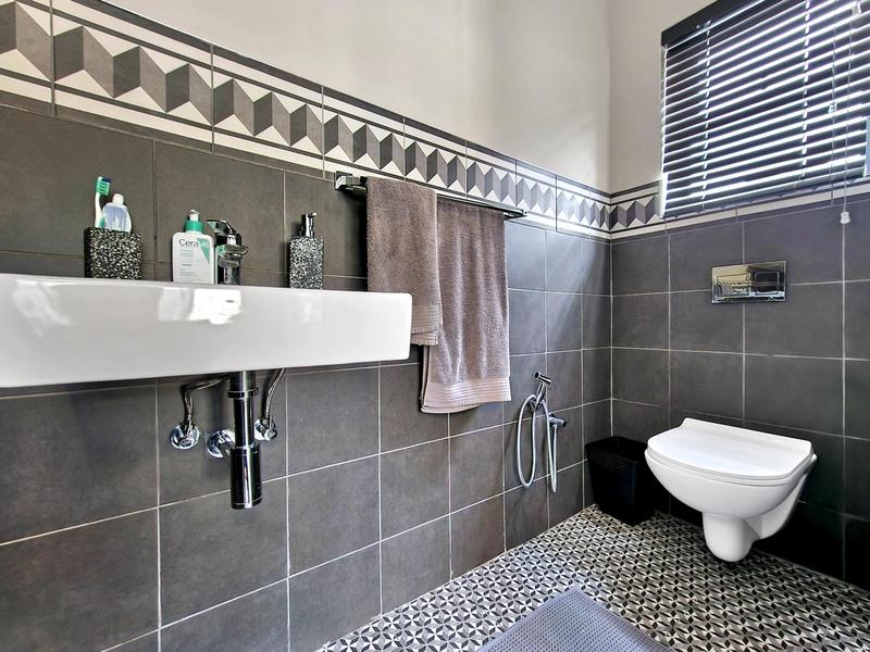 2 Bedroom Property for Sale in Salt River Western Cape